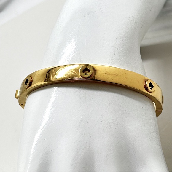 Kate Spade, Gold Hinged Bangle Bracelet With Tiny Cut Out Spades - Picture 1 of 7